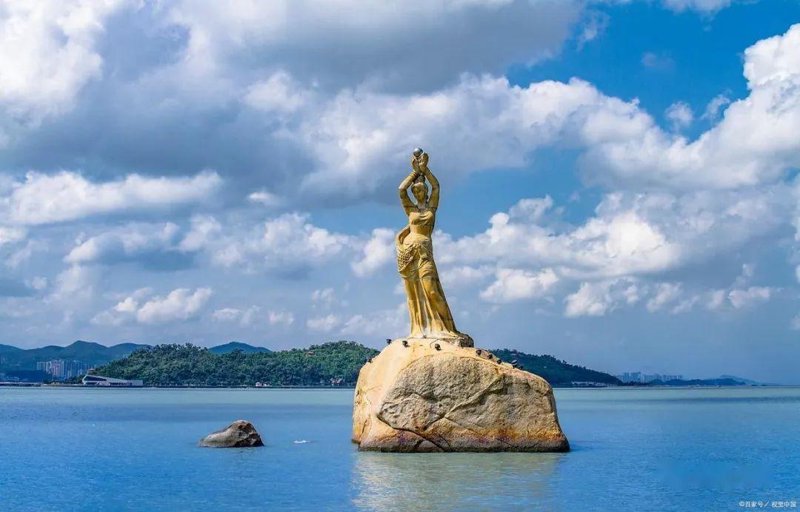 港珠澳大桥旅游:体验与选择的比较评测